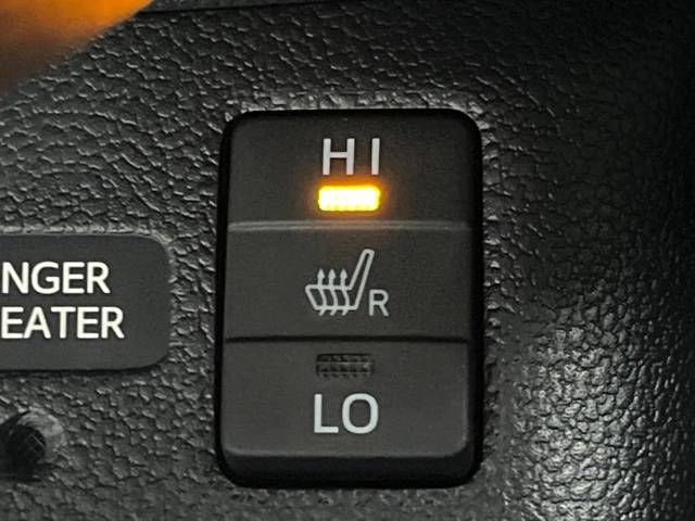 Toyota PRIUS 2016-07 195817-4