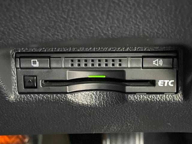 Toyota PRIUS 2016-07 195817-6