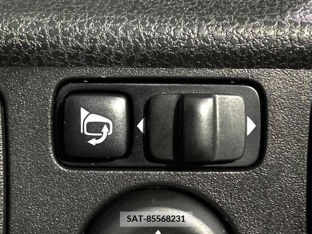 Nissan NOTE 2013-08 280048-6