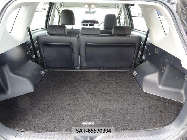 Toyota PRIUS ALPHA 2015-05 322246-16