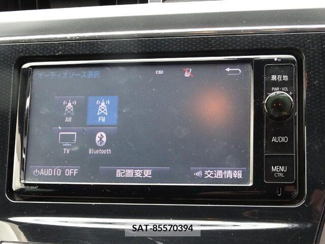 Toyota PRIUS ALPHA 2015-05 322246-9