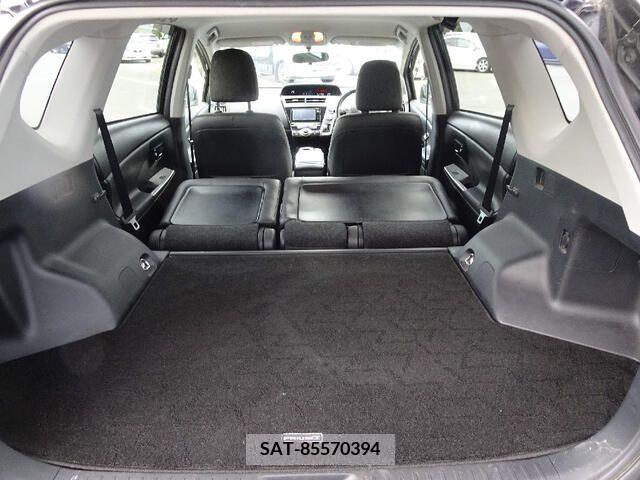 Toyota PRIUS ALPHA 2015-05 322246-17