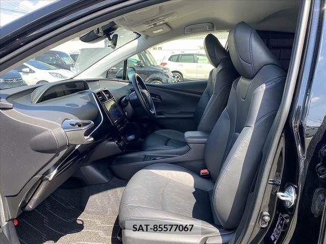 Toyota PRIUS 2021-01 376562-16