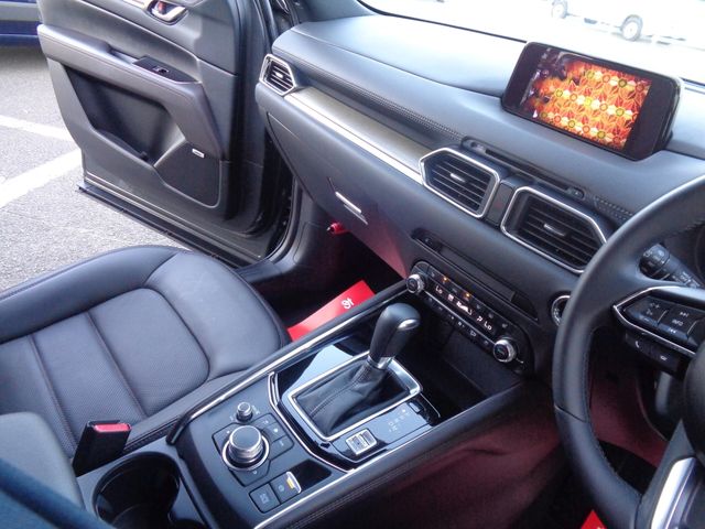 Mazda CX-5 2019-07 13681-1