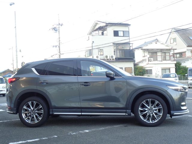 Mazda CX-5 2019-07 13681-26