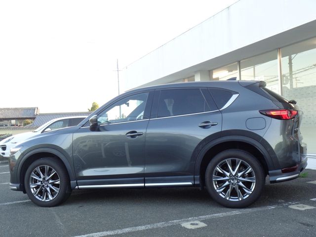 Mazda CX-5 2019-07 13681-24