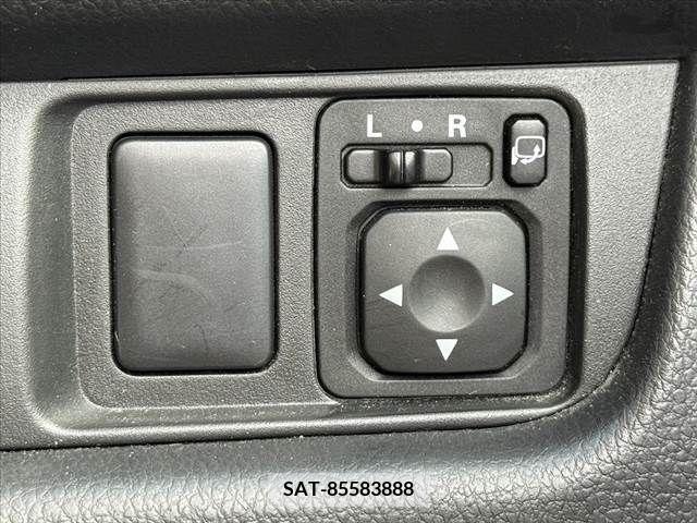 Mitsubishi EK CUSTOM 2014-01 267982-26