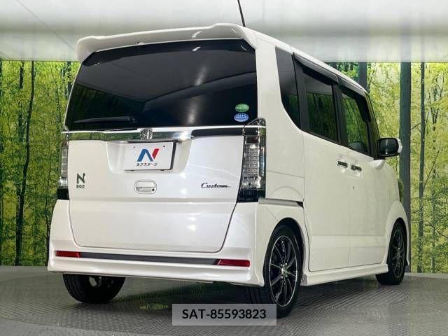 Honda N BOX CUSTOM 2016-02 329461-17