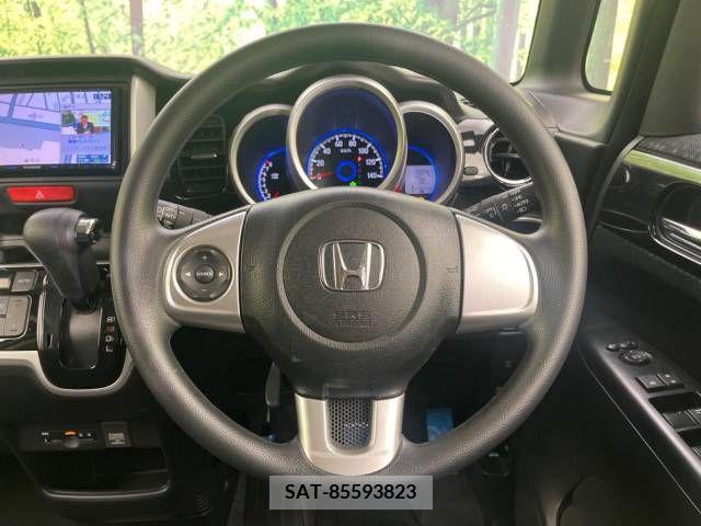 Honda N BOX CUSTOM 2016-02 329461-11