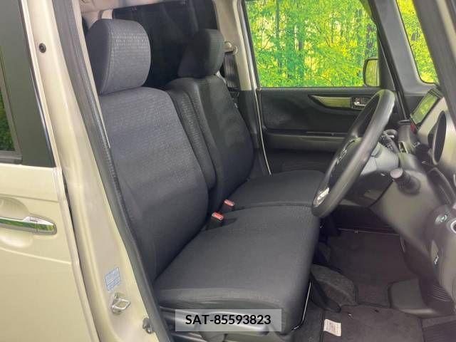 Honda N BOX CUSTOM 2016-02 329461-8