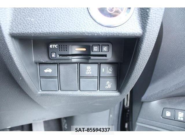 Honda CLARITY PHEV 2019-01 264397-3