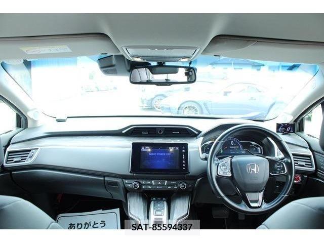 Honda CLARITY PHEV 2019-01 264397-14