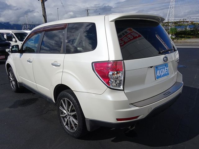 Subaru FORESTER 2008-09 15018-5