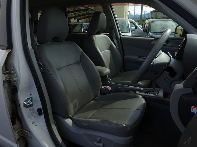 Subaru FORESTER 2008-09 15018-8
