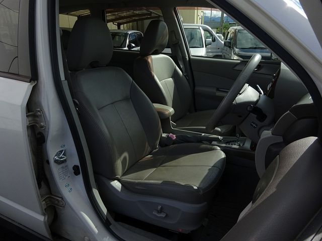 Subaru FORESTER 2008-09 15018-9