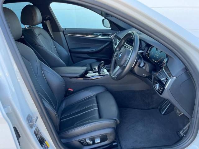 Bmw 5 SERIES 2017-10 180858-8