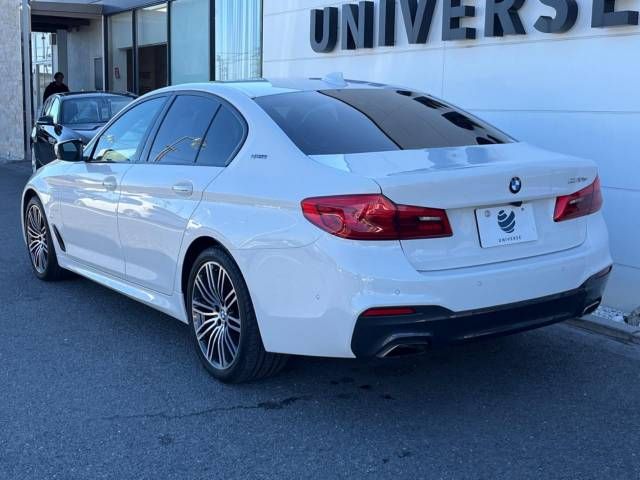 Bmw 5 SERIES 2017-10 180858-18