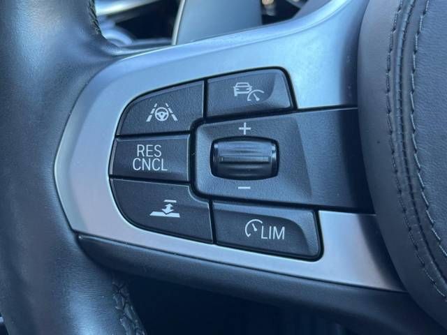 Bmw 5 SERIES 2017-10 180858-6
