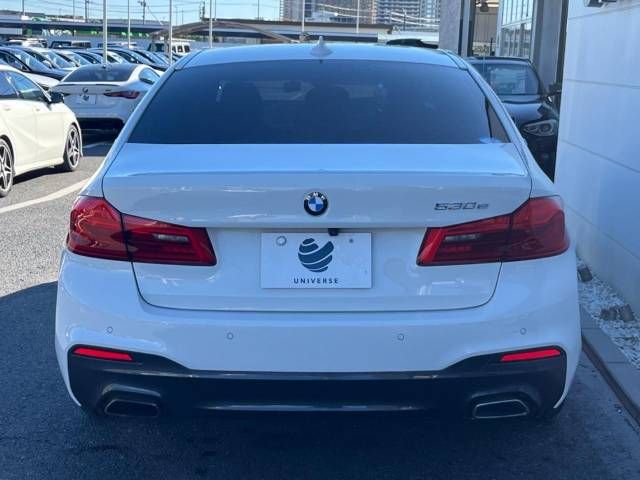 Bmw 5 SERIES 2017-10 180858-16