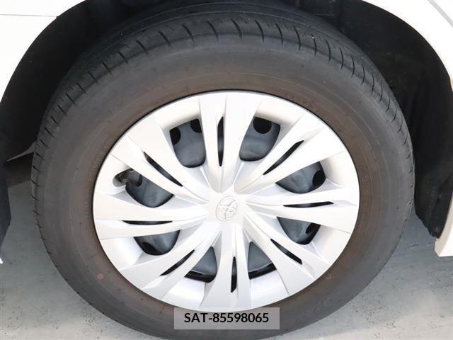 Toyota NOAH 2023-06 342624-9