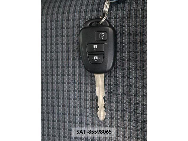 Toyota NOAH 2023-06 342624-25