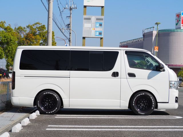 Toyota HIACE VAN 2010-11 26312-5