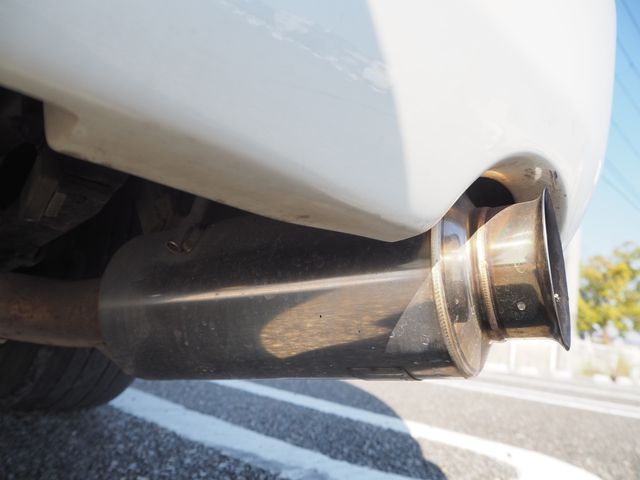 Toyota HIACE VAN 2010-11 26312-26