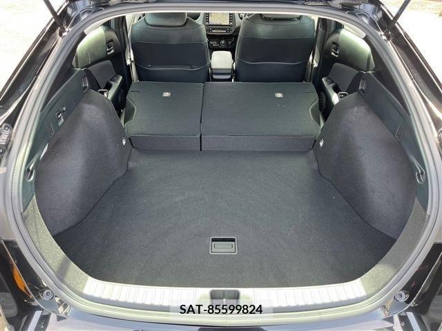 Toyota PRIUS 2022-08 255122-22