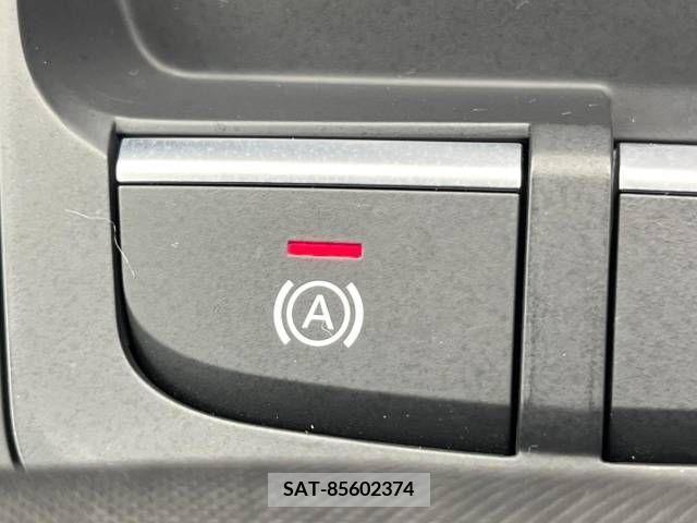 Audi Q2 2018-10 344992-6
