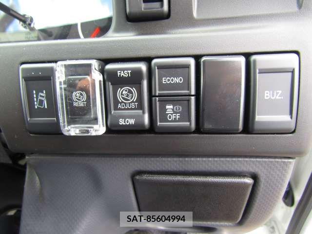 Mazda TITAN 2023-04 200104-16