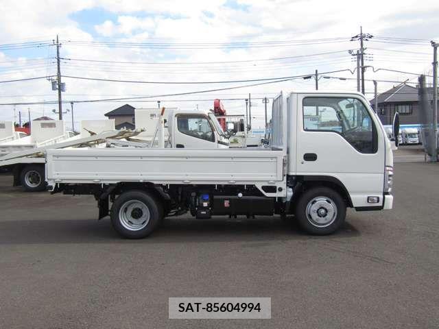 Mazda TITAN 2023-04 200104-3