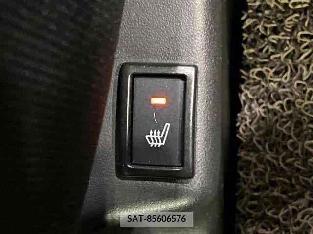 Suzuki X BEE 2018-10 330964-6