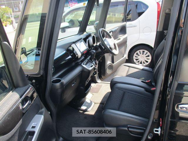 Honda N BOX CUSTOM 2016-09 306807-4