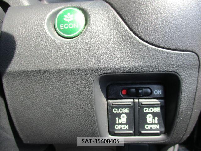 Honda N BOX CUSTOM 2016-09 306807-14