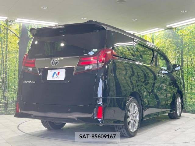 Toyota ALPHARD 2017-09 332703-17