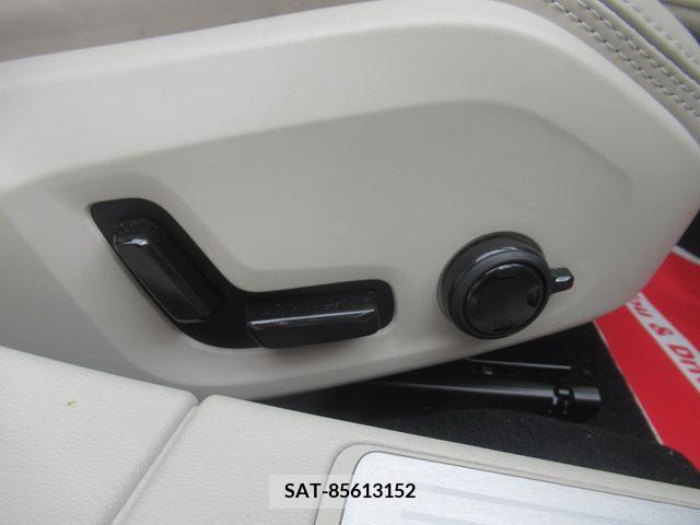 Volvo V60 2023-03 334808-26