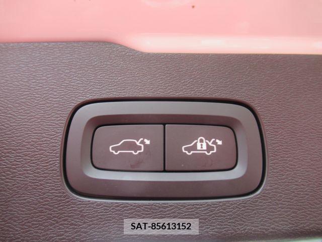 Volvo V60 2023-03 334808-15
