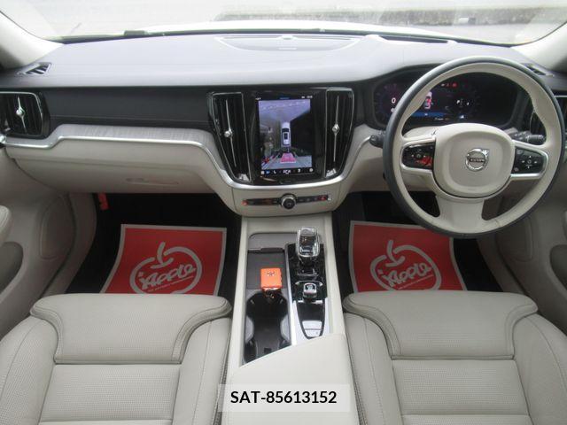 Volvo V60 2023-03 334808-1