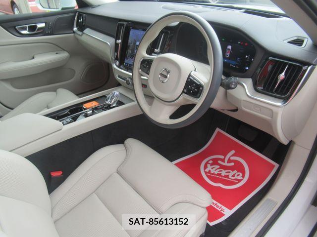 Volvo V60 2023-03 334808-18