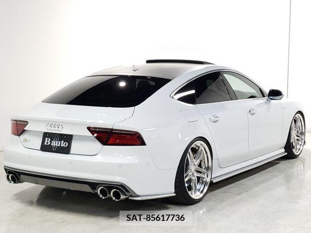 Audi S7 2015-06 350983-7