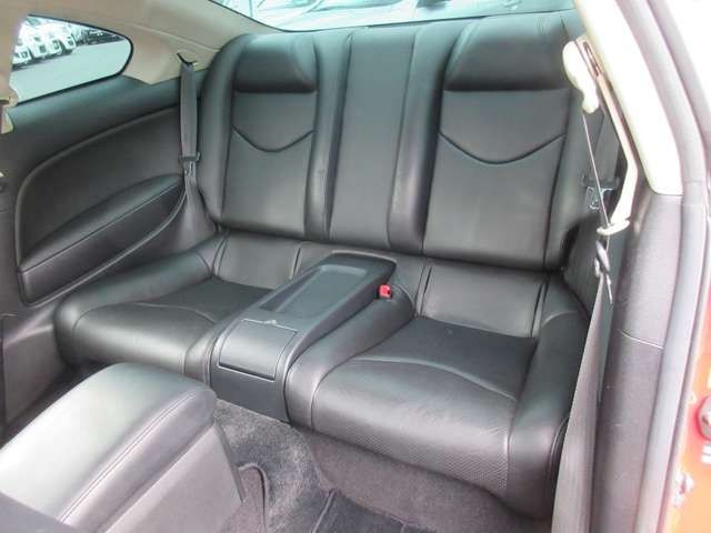 Nissan SKYLINE COUPE 2008-01 8739-27