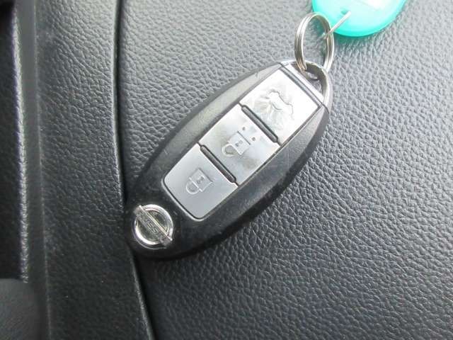 Nissan SKYLINE COUPE 2008-01 8739-28