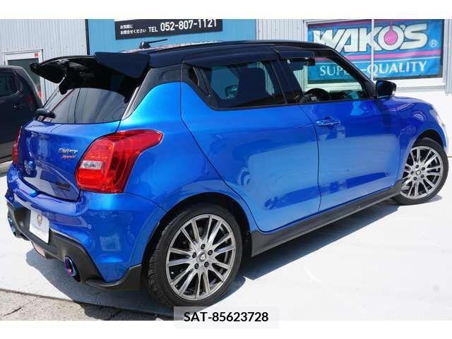 Suzuki SWIFT 2022-06 320835-1