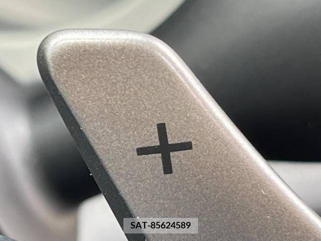 Lexus IS 2023-07 297917-7