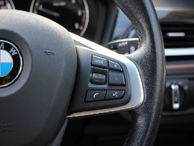 Bmw X1 2019-02 16482-13