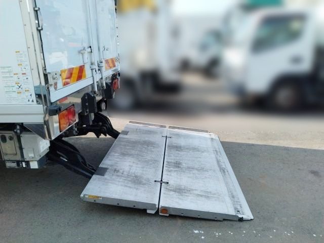 Hino RANGER 2016-08 17943-23