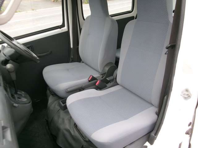 Daihatsu HIJET CARGO 2013-04 6093-11