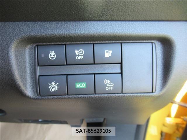 Nissan LEAF 2019-09 324802-17