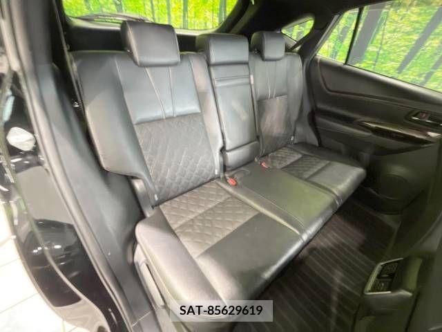 Toyota HARRIER 2017-02 331291-9