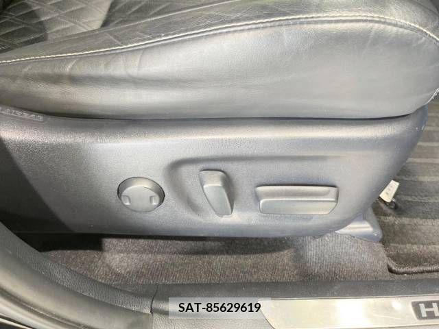 Toyota HARRIER 2017-02 331291-6